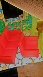 red doll furn main_01